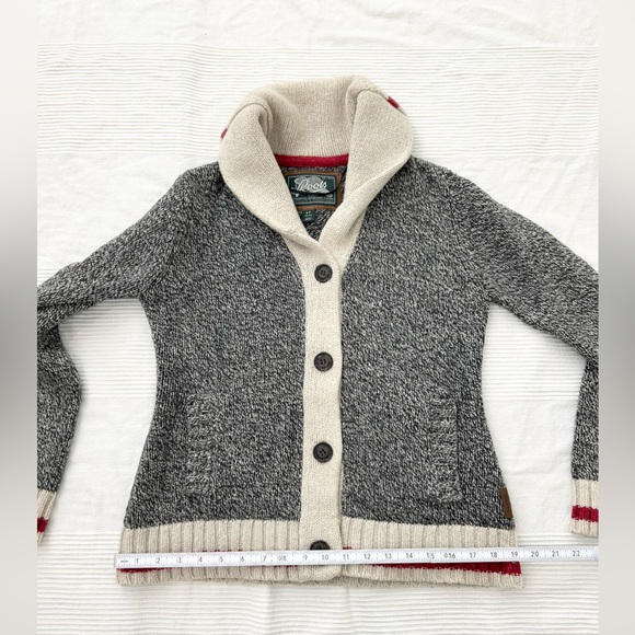 Roots Canada Cabin Shawl Cardigan Sweater - Picture 6 of 12